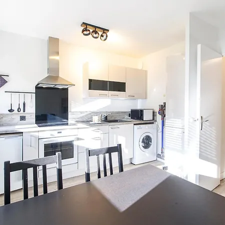 Apartment Letanduere - Wifi - Tramway Angers