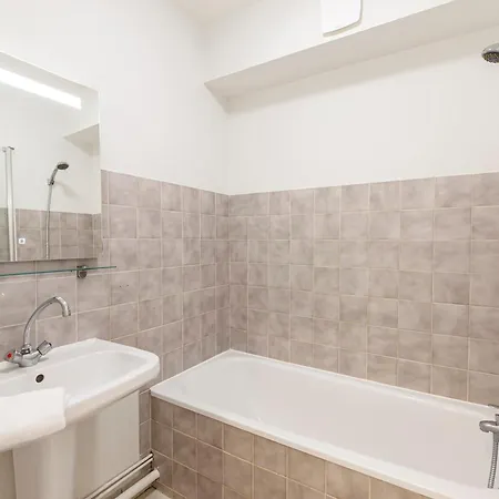 Apartment Letanduere - Wifi - Tramway Angers