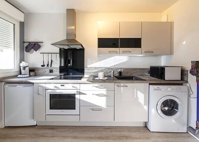 דירה Letanduere - Wifi - Tramway אנז'ה